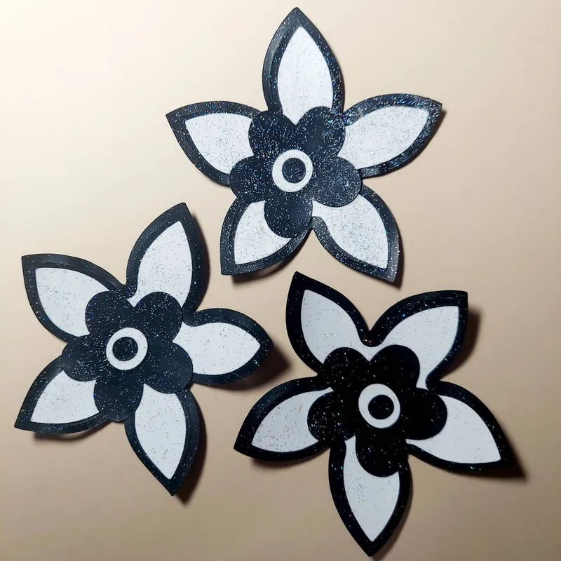 Flowers for Scrapbooking in black and white 3"