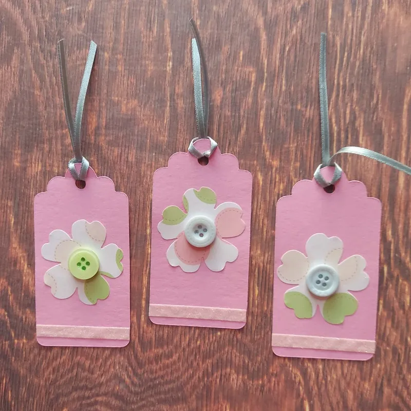 Charming Floral Gift Tags - Handcrafted Elegance for Crafting & Gifting (set of 3)
