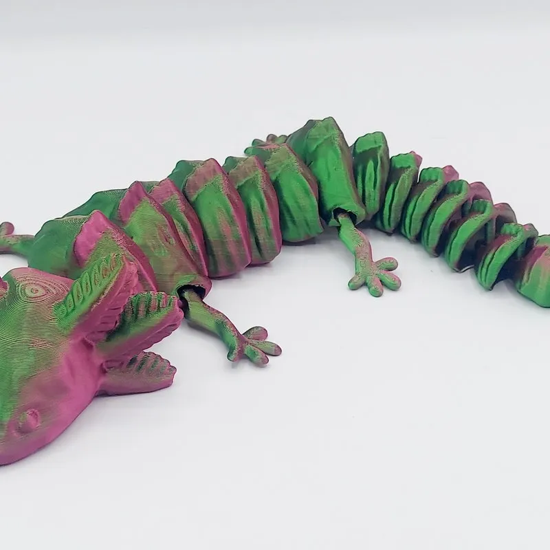 3D Printed Axolotl Figurine: Green & Red Articulated Toy