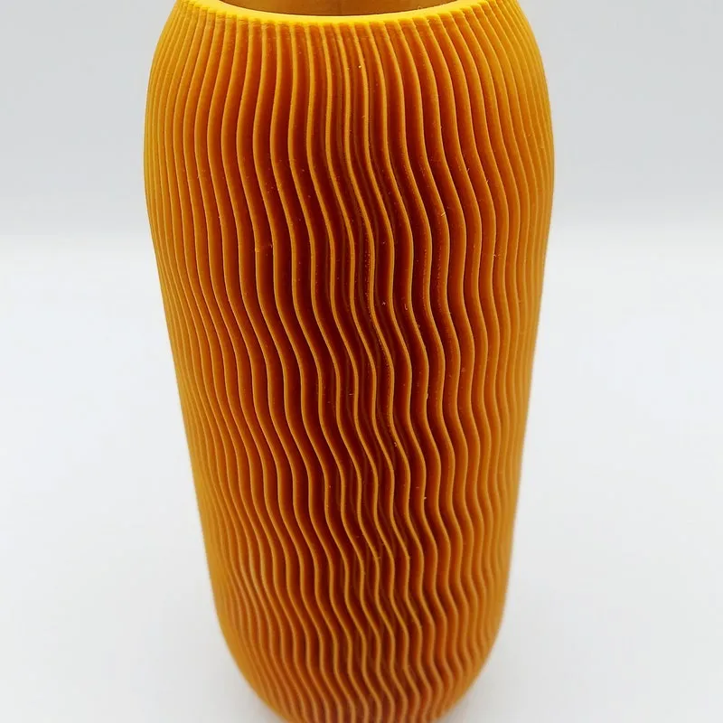 3D Printed Gold Flower Vase: Sleek Home Decor - Display Dried Flowers or Fresh Picked - Mother's Day Gift